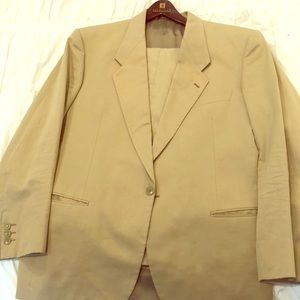 Tan Giorgio Armani suit 40R